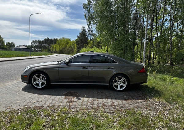 Mercedes-Benz CLS cena 67500 przebieg: 131000, rok produkcji 2008 z Żyrardów małe 172